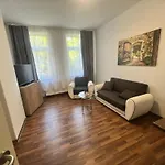Othman Appartements Pfarrstraße 54, EG, R