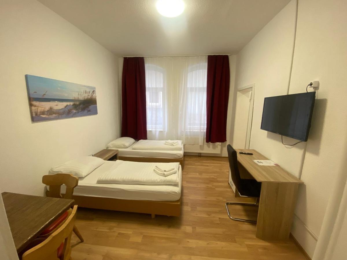 Apartment Othman Pfarrstraße 54, Eg, R
