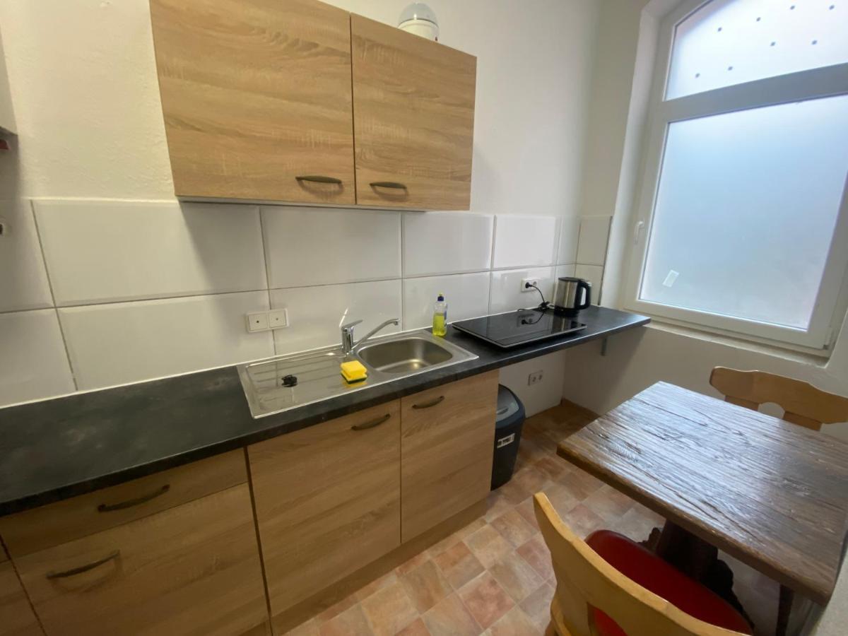 Othman Pfarrstraße 54, Eg, R Apartment *