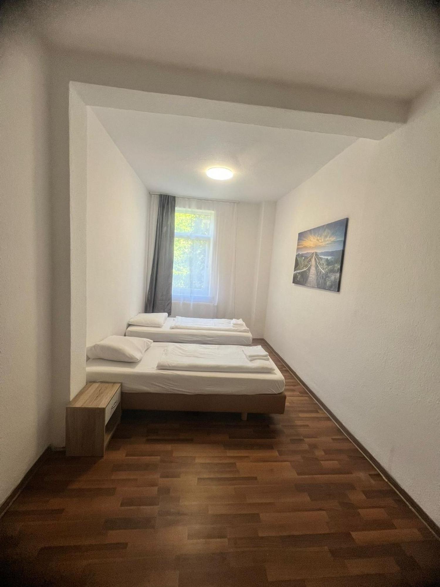 Othman Pfarrstraße 54, Eg, R * Hannover