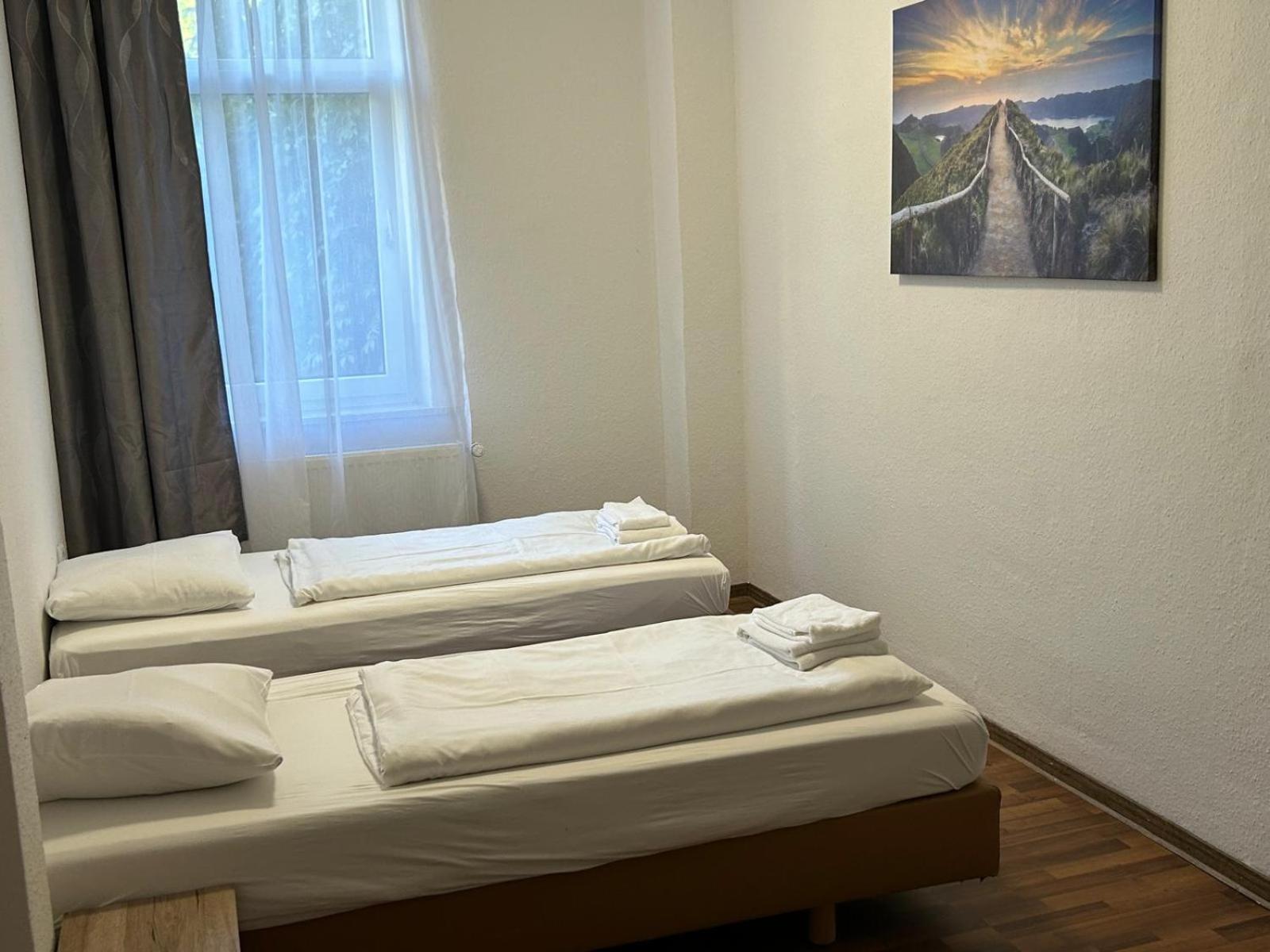 Othman Pfarrstraße 54, Eg, R Apartment