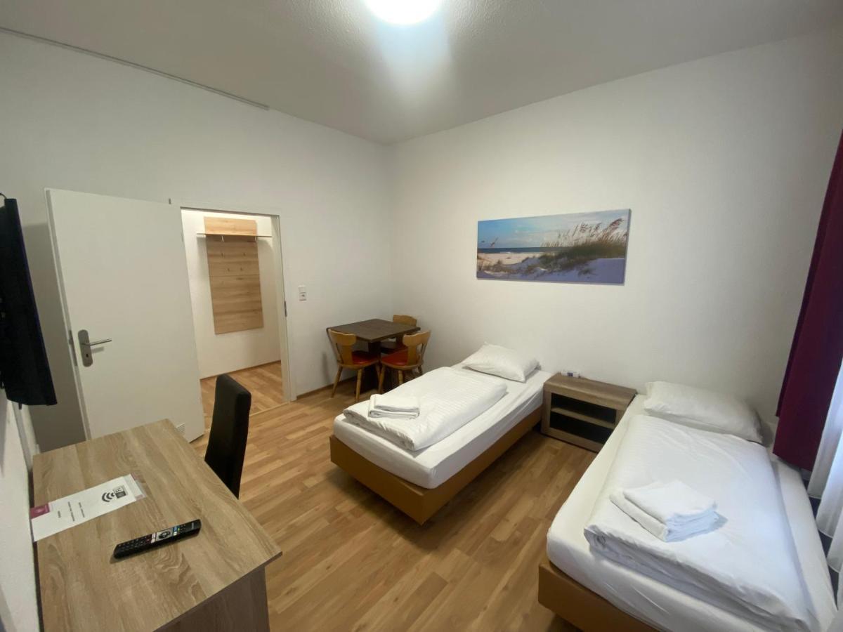 Apartment Othman Pfarrstrasse 54, Eg