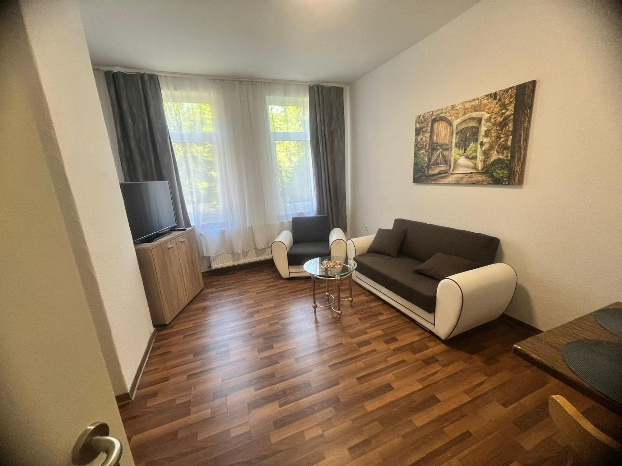 Othman Pfarrstrasse 54, Eg Apartment *
